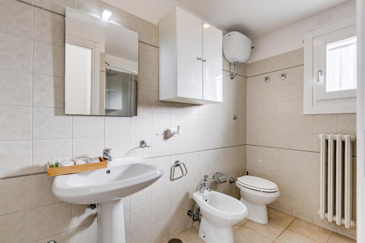 Jmartins Colosseo Suites Roma Exterior foto